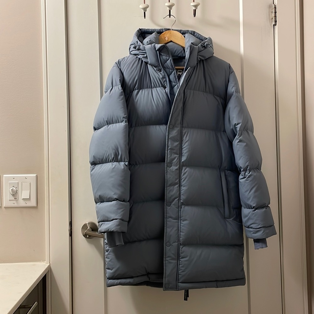 Aritzia Super Puff Mid Length Coat